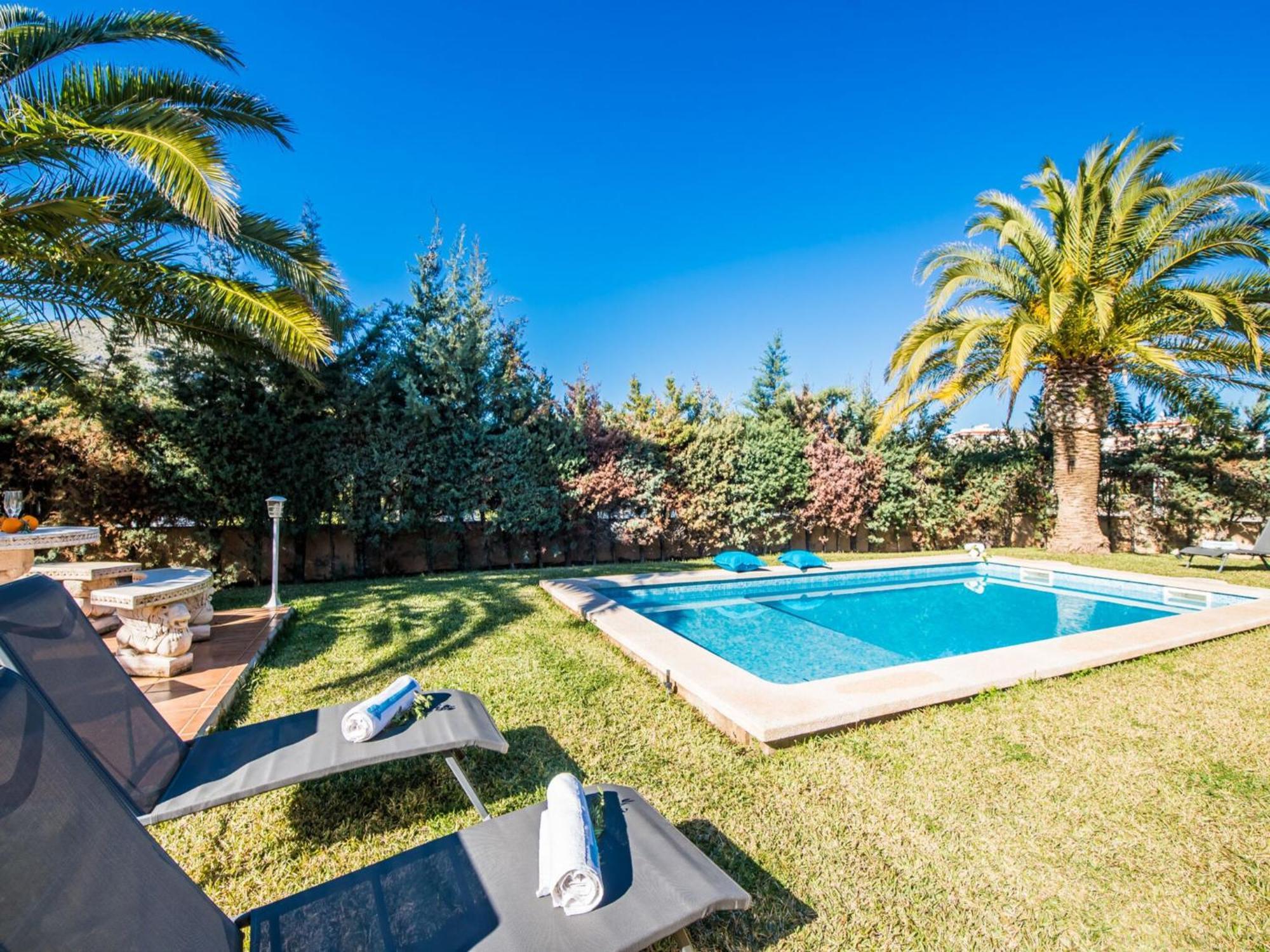 Ferienhaus Elegant With Garden Alcúdia